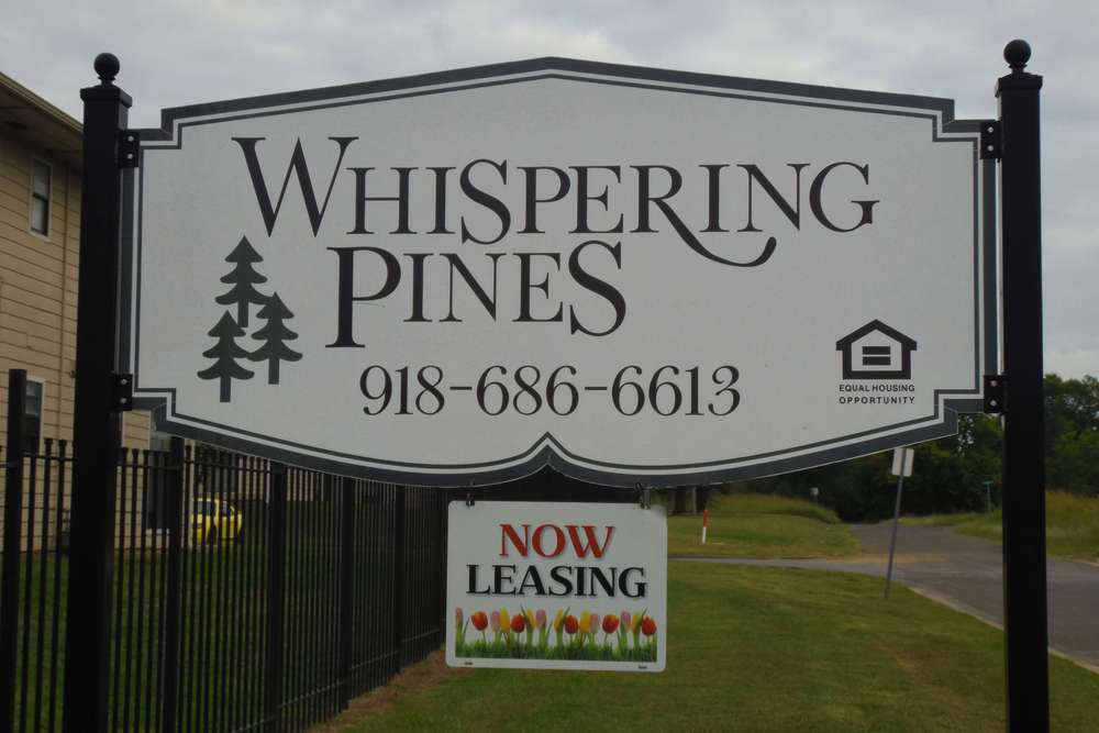 Whispering Pines exterior sign